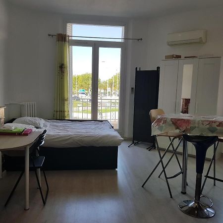 Studio With Sea View For 2 People Toulon Eksteriør billede