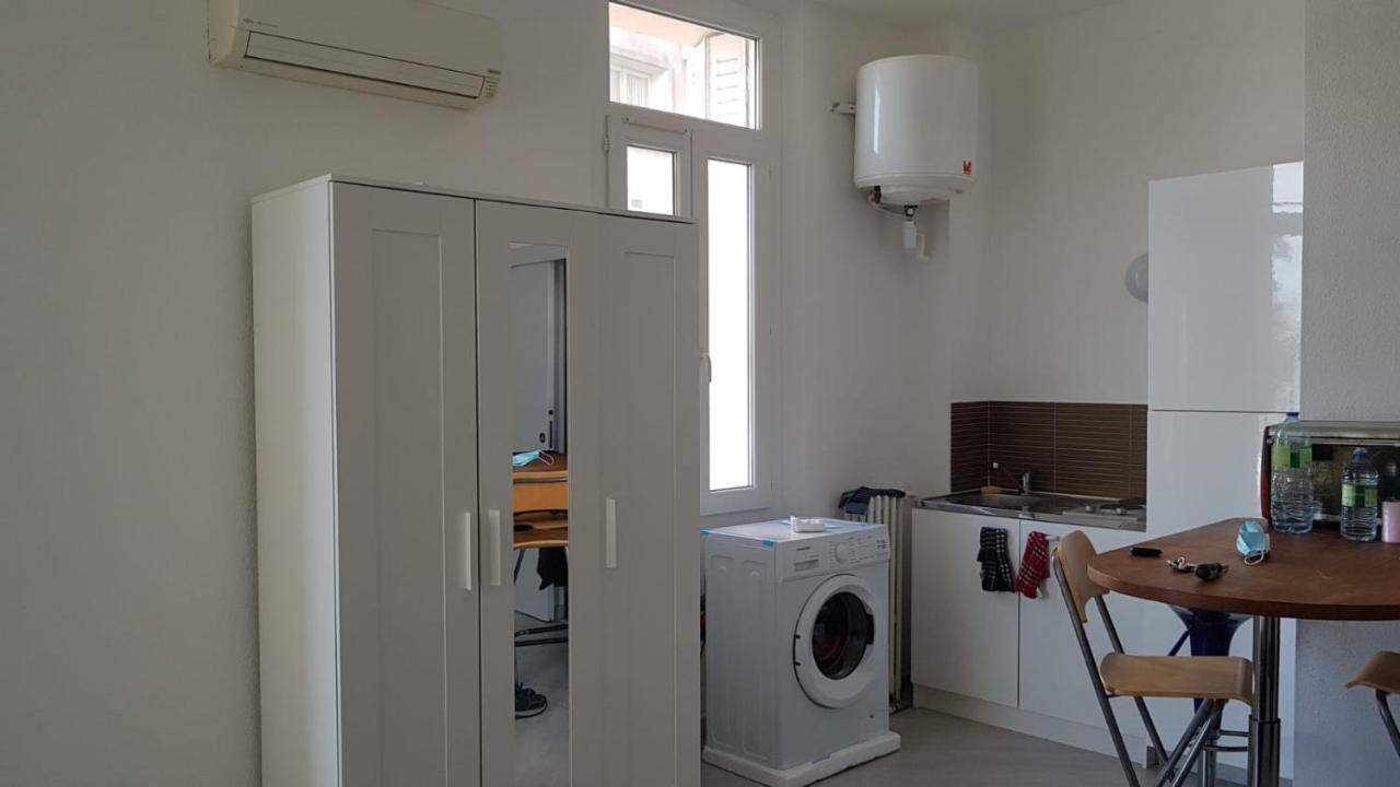 Studio With Sea View For 2 People Toulon Eksteriør billede