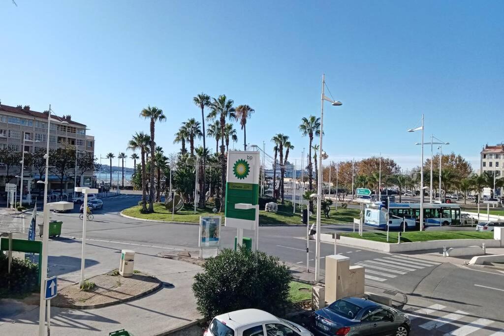 Studio With Sea View For 2 People Toulon Eksteriør billede