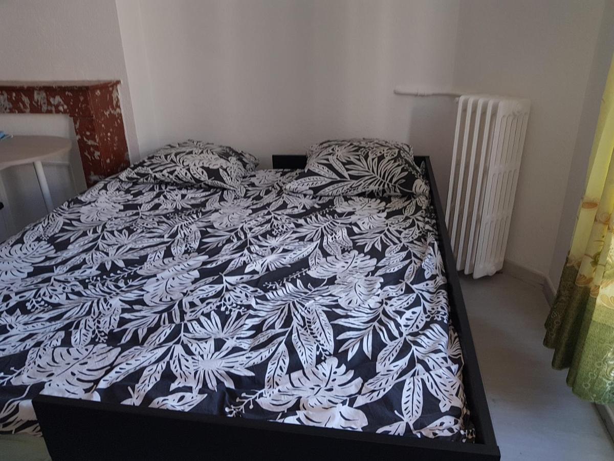 Studio With Sea View For 2 People Toulon Eksteriør billede