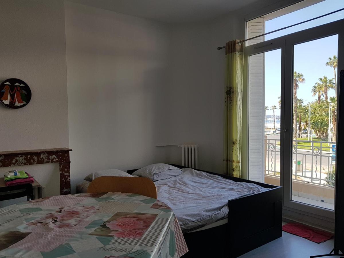 Studio With Sea View For 2 People Toulon Eksteriør billede