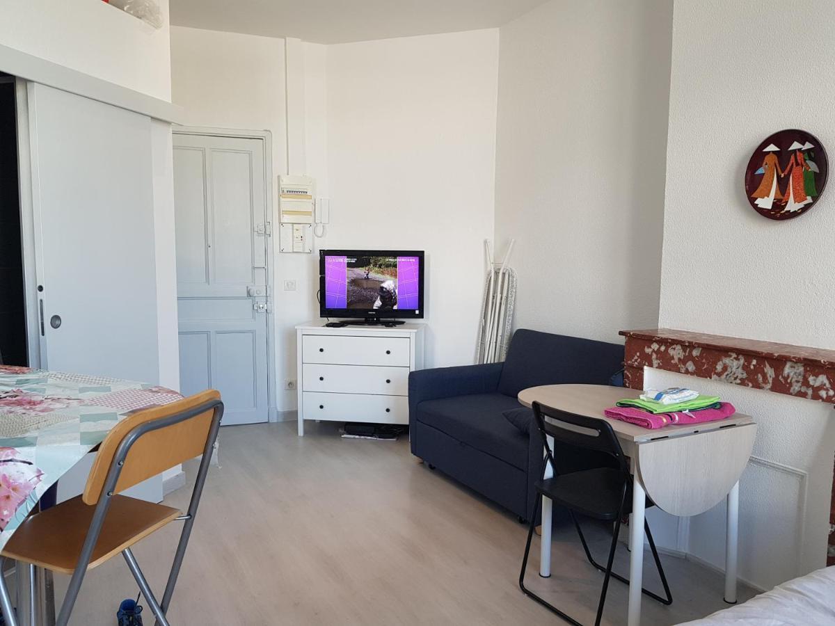 Studio With Sea View For 2 People Toulon Eksteriør billede